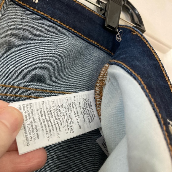 Madewell Curvy Cali Demi-Boot Jeans in Larkspur. size 29 - Picture 3 of 10